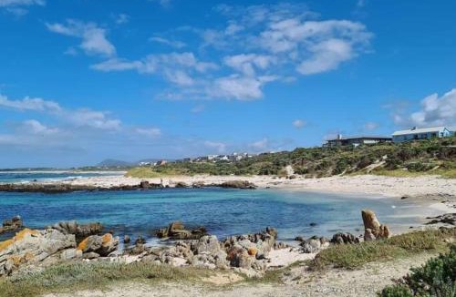 Pearly Beach House | Beach Walk by Salted Fynbos Staying