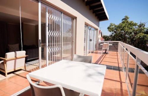 Waterkloof Glen Apartment | Cozy Apartment close to Menlyn
