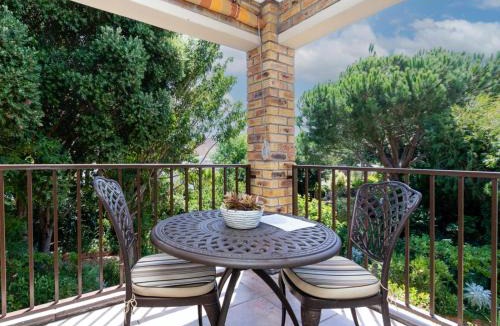 Bergvliet House | Ascot Gardens Self Catering