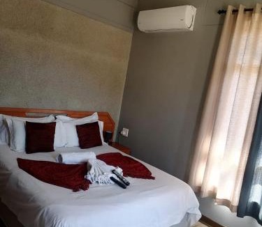 Komatipoort House | Sol & Sombra Guesthouse