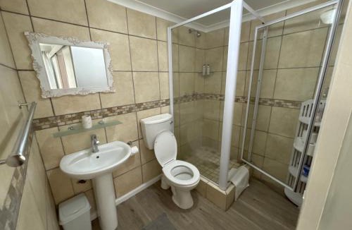 Kenridge Apartment | D'urban Ridge Self catering Apartment