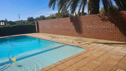 Kuruman House | Thuba Kobo Segole Guesthouse