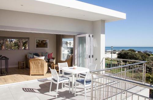 Melkbosstrand Villa | Huus Dejuna