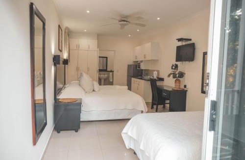 Umhlanga Hotel | Beside Still Waters Boutique Hotel