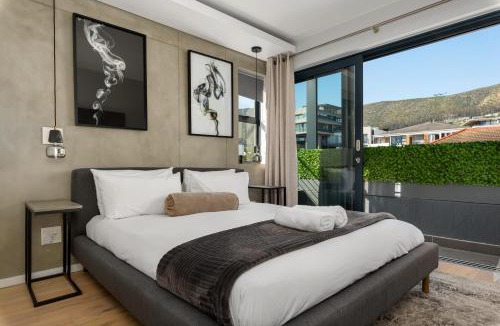Sea Point Apartment | TENONQ Luxury Apartments