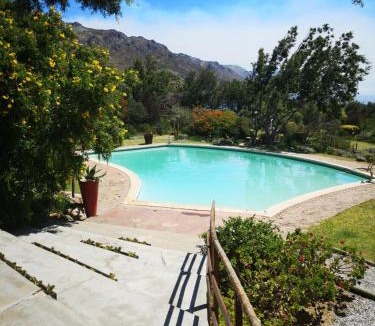 Helderberg Rural House | Watermill Ocean View Luxury Family Retreat