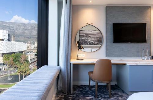 Cape Town City Centre Hotel | Radisson Hotel Cape Town Foreshore