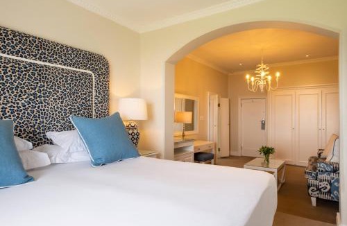 Hermanus City-Centre Hotel | The Marine Hermanus