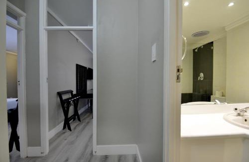 Cape Town City Centre Hotel | The Capetonian - Halal
