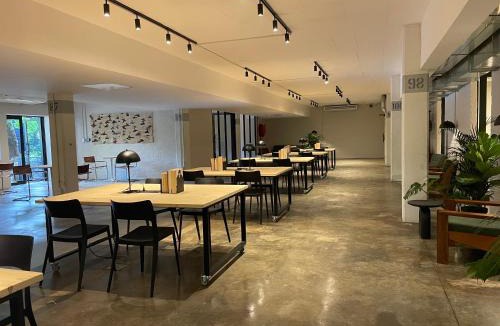 Wynberg Hotel | BlackBrick Bedfordview