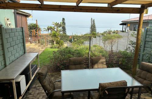 Umkomaas House | Ocean Tribe Guest Cottage