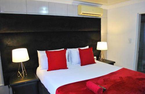 Tzaneen House | Lapologa Bed & Breakfast