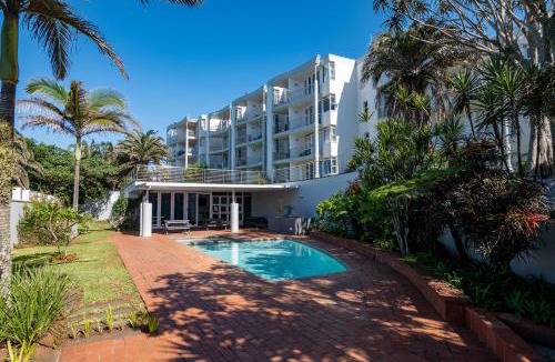 Shaka's Rock Apartment | Chakas Cove 39