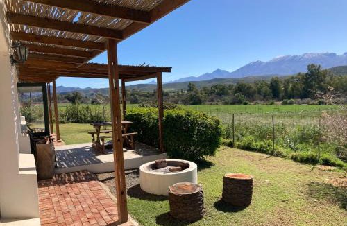 De Rust House | Pepper Tree Cottage