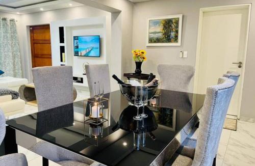 Bloubergstrand House | Cozier Glitz
