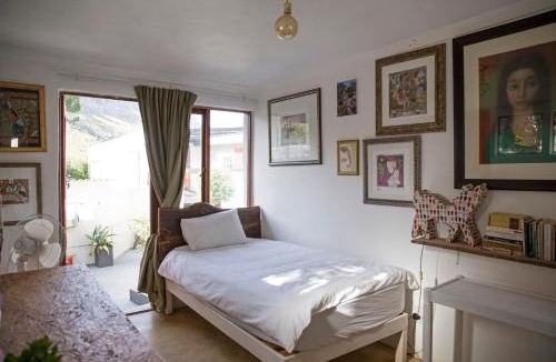 Slanghoek Cabin | McBains