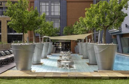 Greater Johannesburg Metropolitan Area Hotel | African Pride Melrose Arch, Autograph Collection