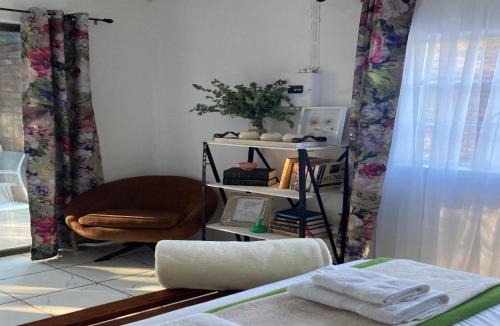 Noupoort Apartment | Transkaroo Adventures