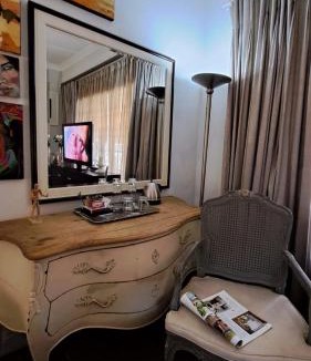 Parys House | No. Forty2 on President