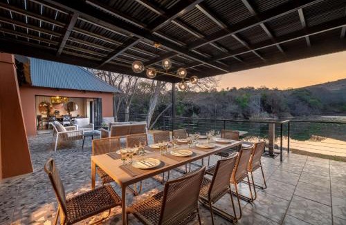 Lanseria Hotel | Riverhorse Lodge