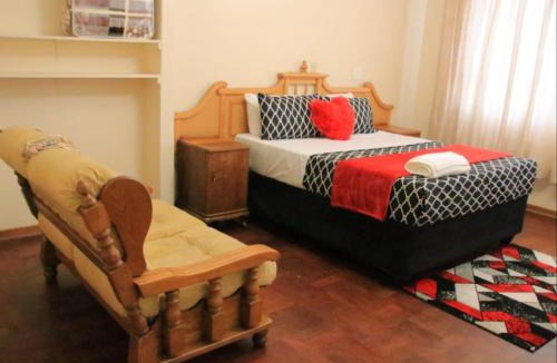 Sunnyside House | Wampex guest house
