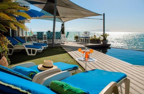 Gordons Bay Central Apartment | 185 on BEACH Boutique Suites