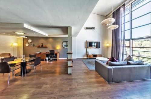 Salt River Hotel | DoubleTree by Hilton Cape Town Upper Eastside