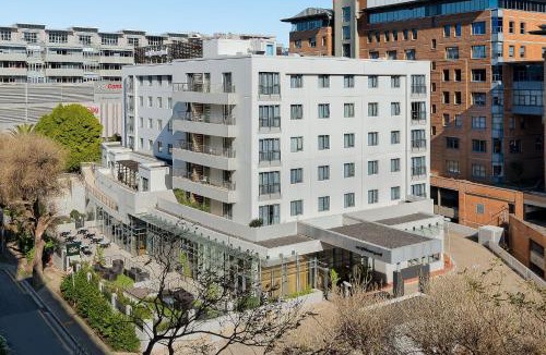 Claremont Hotel | Neighbourgood Newlands
