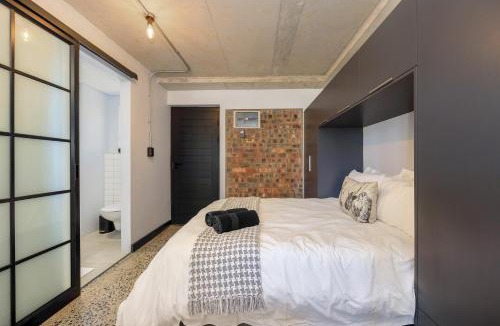 West Beach Apartment | Manhattan On Coral Apartments