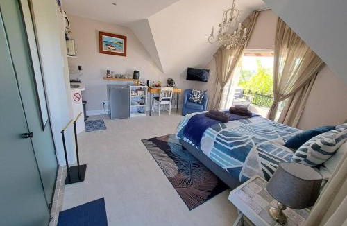 Welgemoed Apartment | Cape Dutch Flair Unit 2