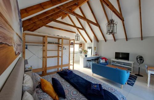 Welgemoed Apartment | Cape Dutch Flair