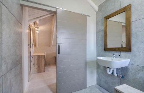 Saldanha Cabin | Blue Bay Lodge