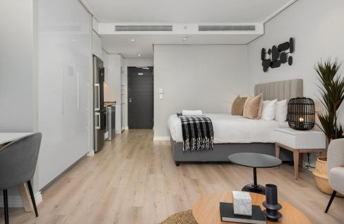 Cape Town City Centre Apartment | 16 on Bree Apartments