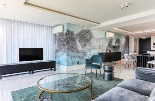 Bantry Bay Apartment | Bantry Bay Allure - Luxury Apt with the best views