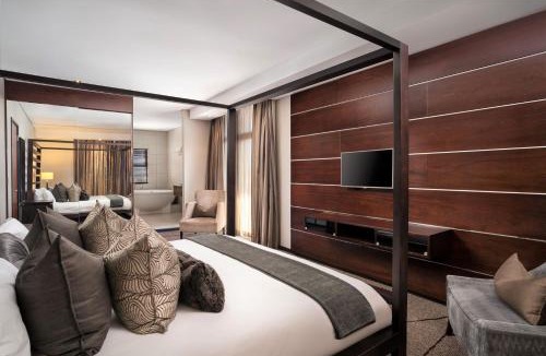 Quigney Beach Hotel | Premier Hotel East London ICC