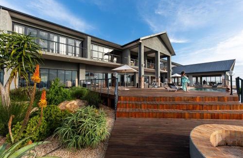 Loerieheuwel Hotel | Intle Boutique Hotel