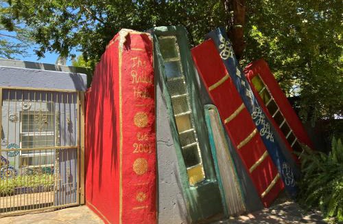 Krugersdorp North Hotel | Rabbit Hole Hotel