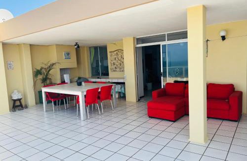 Manaba Beach Apartment | La Perla 10