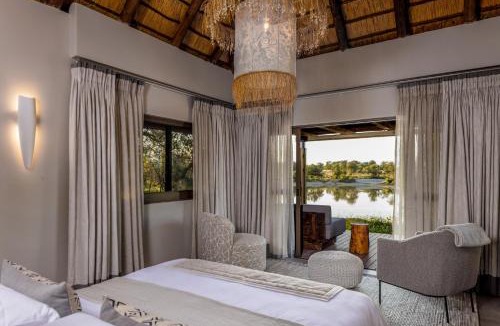 Thorny Bush Game Reserve Cabin | Simbavati Waterside