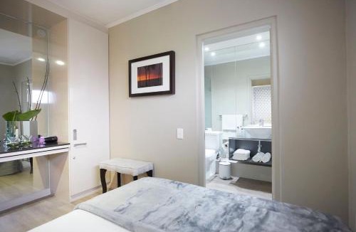 Sea Point Hotel | The Hyde All Suite Hotel