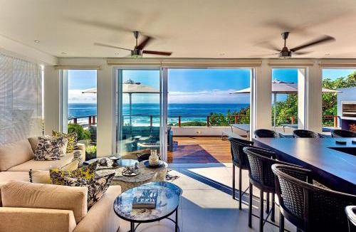 Umhlali Beach Villa | Dolphin Coast YOLO Spaces - The White House Boutique Villa