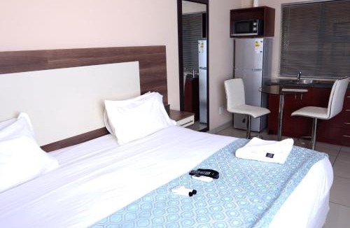 Greater Johannesburg Metropolitan Area Hotel | Eagle Nest Luxury Accommodation