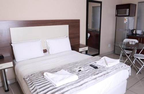 Greater Johannesburg Metropolitan Area Hotel | Eagle Nest Luxury Accommodation