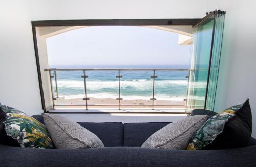 Umhlanga Apartment | 1002 Bermudas - by Stay in Umhlanga
