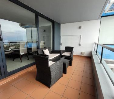 Durban Point Apartment | Exquisite 6 Sleeper - With Sea Views across Ushaka