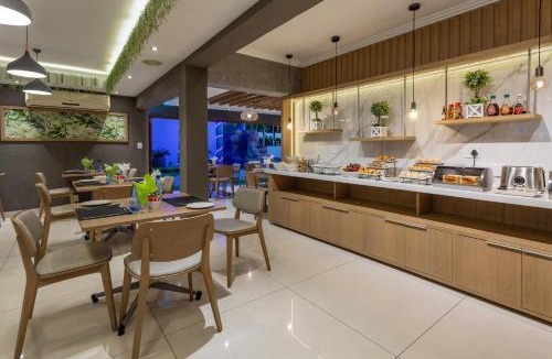 Nelspruit Hotel | The Cycad Lodge & Chalets