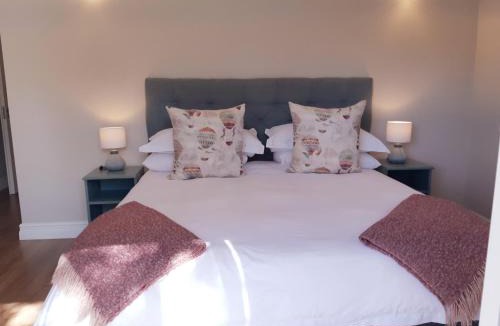 Greater Johannesburg Metropolitan Area Hotel | Amberhall Guesthouse