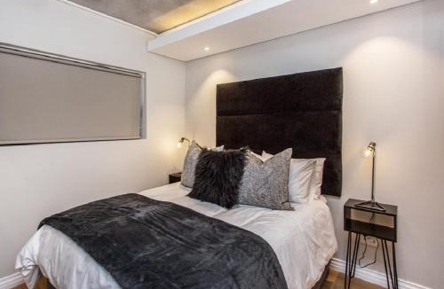 Cape Town City Centre Apartment | Docklands Deluxe One Bedroom Apartments by ITC Hospitality