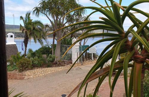 Port Beaufort Apartment | River View Cottage - at the Breede