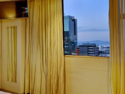 Cape Town City Centre Hotel | Cresta Grande Cape Town